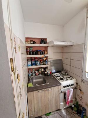 Apartament 2 camere modificat in 3 la etajul 4 cu acoperis zona Soarelui - imagine 6