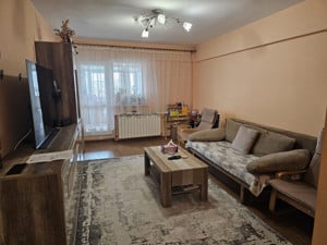 ICIL - Apartament cu 3 camere decomandate si o terasa 20 mp.