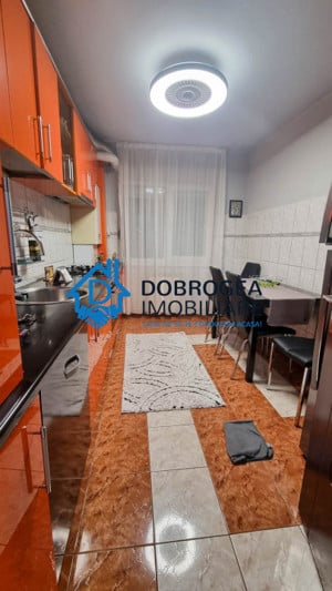 PIATA NOUA-APARTAMENT DE INCHIRIAT ,3 CAMERE DECOMANDAT, CENTRALA GAZ - imagine 4