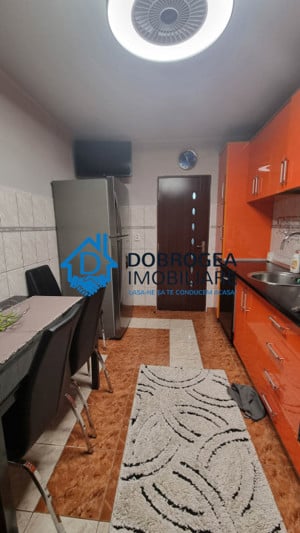 PIATA NOUA-APARTAMENT DE INCHIRIAT ,3 CAMERE DECOMANDAT, CENTRALA GAZ - imagine 9