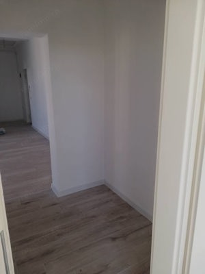 2 cam lux centrala proprie etaj1 Zona Braytim - imagine 8