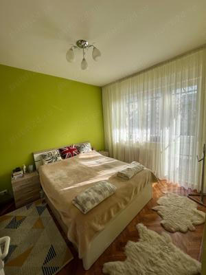 Apartament 3 camere cu 2 garaje - imagine 3