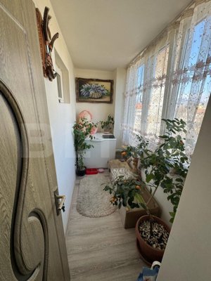 Apartament de vanzare, 3 camere, 64 mp, decomandat, zona INDEPENDENTEI - imagine 8