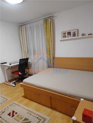 Vanzare apartament 2 camere Drumul Taberei - Parc Moghiros - imagine 2