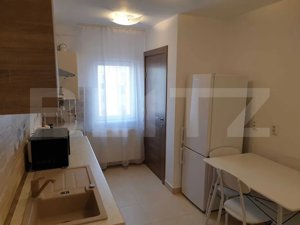 Apartament cu 2 camere, 46 mp, semidecomandat, modern, zona aleea Godeanu - imagine 4