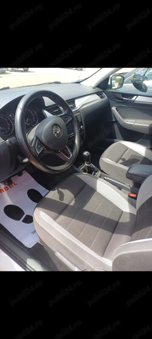 Skoda Rapid - imagine 5