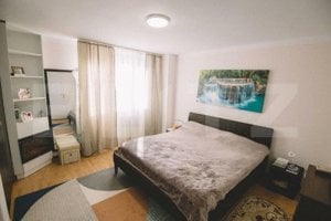 Apartament cu 3 camere, 115 mp, balcon 6 mp, parcare inclusă, zona Europa - imagine 8