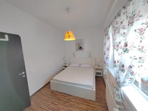 Apartament foarte spatios cu loc de parcare - imagine 7