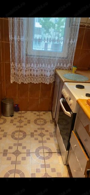 Apartament două camere, decomandat  - imagine 9