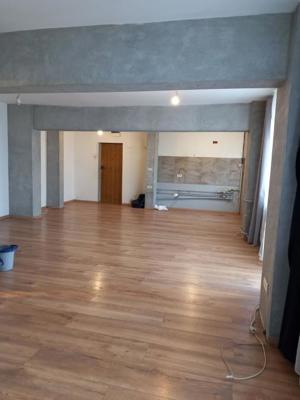 Apartament 2 camere, la 6 min. de metrou Brancoveanu. - imagine 2