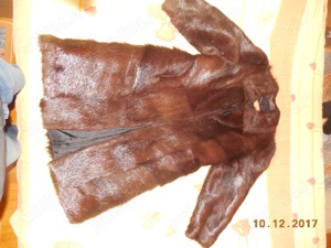 Vand haina de nutrie lunga