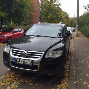 Proprietar, vand Volkswagen  Touareg 2009 - imagine 1