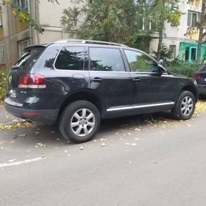 Proprietar, vand Volkswagen  Touareg 2009 - imagine 3
