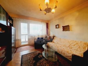 Apartament cu 3 camere decomandate, Cetate - Bulevardul Transilvaniei - imagine 2