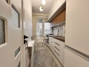 Apartament renovat complet,  3 camere, grădină proprie zona Balcescu - imagine 12