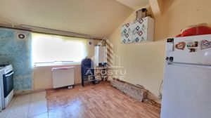 Apartament 2 camere, centrala proprie, zona Aradului - imagine 2