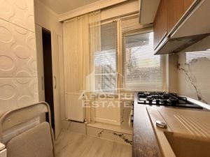 Apartament renovat complet,  3 camere, grădină proprie zona Balcescu - imagine 13