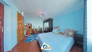 Casa cu 4 camere renovata in 2017 in Zabrani - imagine 9