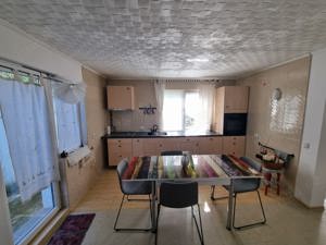 Casa in Bucium cu priveliste frumoasa si garaj - imagine 5