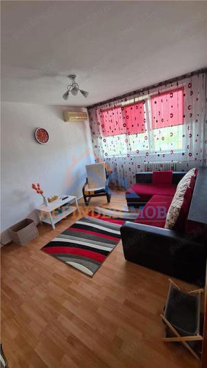 Vanzare Apartament 4 camere - Militari - Apusului