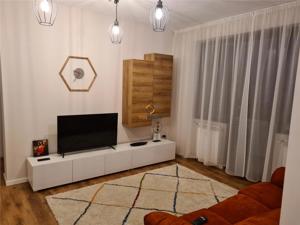 Apartament cu 2 camere deosebit etaj 2 zona centrala Iullius Mall - imagine 7