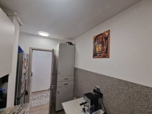 apartament 3 camere - Săcele, cartier Ștefan cel Mare - imagine 9