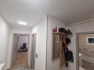 apartament 3 camere - Săcele, cartier Ștefan cel Mare - imagine 6