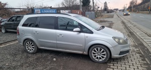 dezmembrez opel zafira 1,9 cdti 2006 - imagine 4