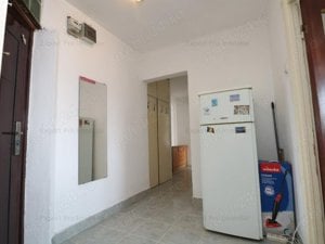 Inchiriez apartament cu 3 camere, 70 m^    ( zona Auchan Drumul Taberei) - imagine 5