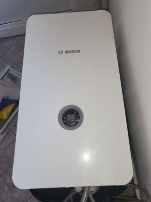 Vând centrala termica electrica Bosch 