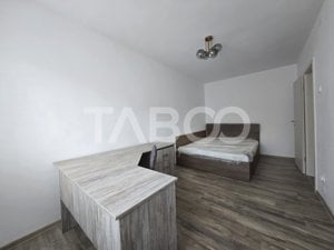 Apartament 3 camere de inchiriat 68 mpu zona Vasile Aaron Sibiu - imagine 10