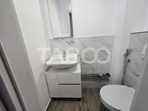 Apartament 3 camere de inchiriat 68 mpu zona Vasile Aaron Sibiu - imagine 6