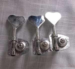 Vand cheite pt chitara bass si alte componente pt chitara 