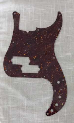 Vand 2 buc pitguard pt chitara 