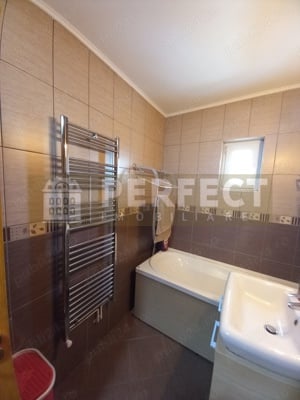 Apartament 2 camere, et 4 4, Carol Davila - 300 euro luna - imagine 6