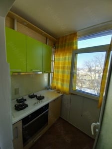 Apartament 2 camere, et 4 4, Carol Davila - 300 euro luna - imagine 11