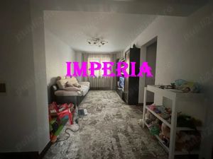 Apartament cu 3 camere, Strada Aleea Zorilor - imagine 1