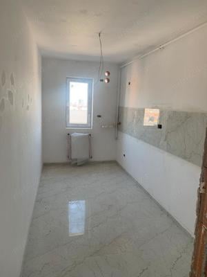 Apartament cu 2 camere de vânzare   Strada Drumul Dealul Cucului - imagine 2