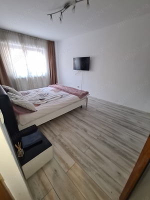 Apartament 3 camere renovat zona Grivitei - imagine 7