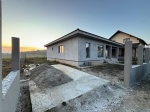 Casă pe un sigur nivel, construită cu simț de răspundere! 0% comision - imagine 4