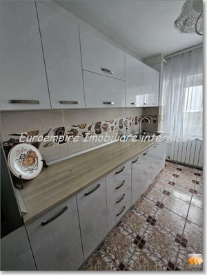 Apartament 3 camere decomandate zona Gara - imagine 7