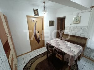 Apartament 3 camere  56 mpu mobilat utilat balcon Ampoi 1 Alba Iulia - imagine 7