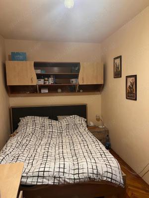 2 camere etaj 2 Spital judetean , amenajat, mobilat si utilat .... 65.000 EUR - imagine 5