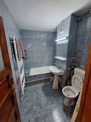 350 Euro!!! 2 Camere Et 2 cu centrala proprie Zona Soarelui - imagine 10