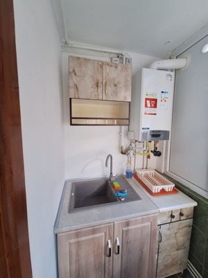 350 Euro!!! 2 Camere Et 2 cu centrala proprie Zona Soarelui - imagine 9