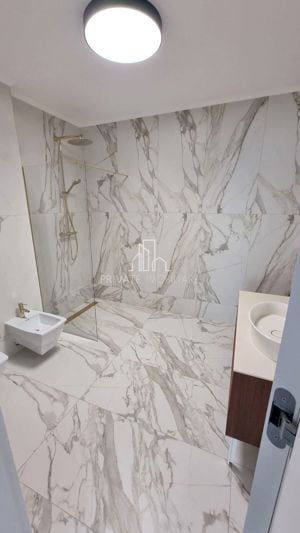 Apartament 3 Camere Bloc Nou/LUX, Parcare De Inchiriat, Ultracentral - imagine 6