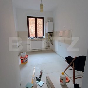 Apartament cu 2 camere, 2bai  ,61 mp utili , curte proprie ,garaj , Ultracentral - imagine 5