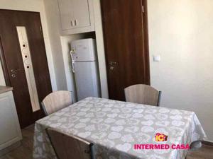 Apartament 3 camere zona Strand - imagine 2