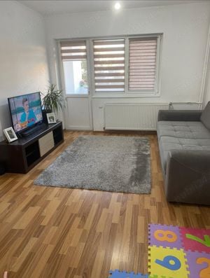 3 Camere zona Centru str.Ana Ipatescu etajul 3