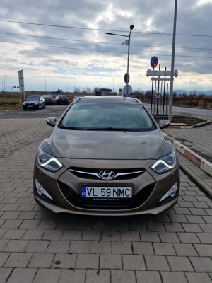 Vand Hyundai i40 2.0 benzina - imagine 1